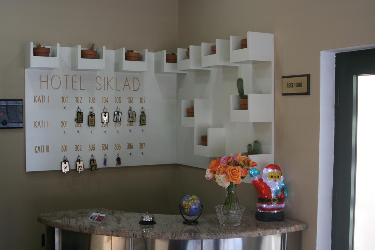Hotel Siklad Lezhë المظهر الخارجي الصورة