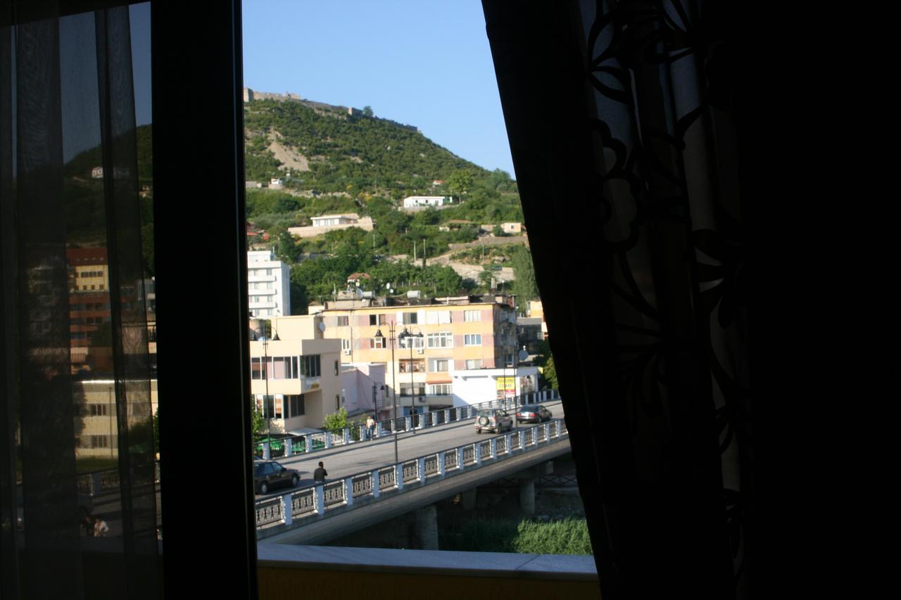 Hotel Siklad Lezhë المظهر الخارجي الصورة